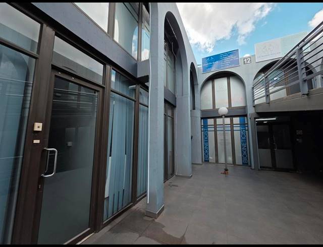 BUSINESS PROPERTY TO RENT IN MURRAYFIELD